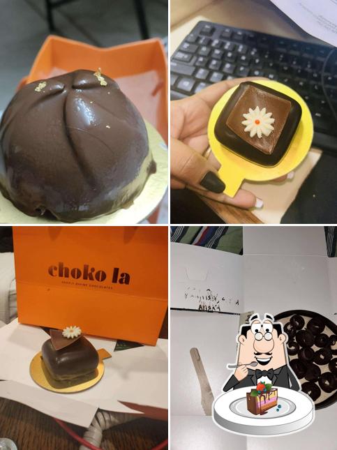 Chocolate cake at Choko La