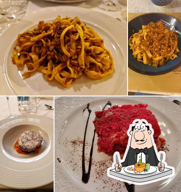 Tagliatelle al Osteria della Lanterna
