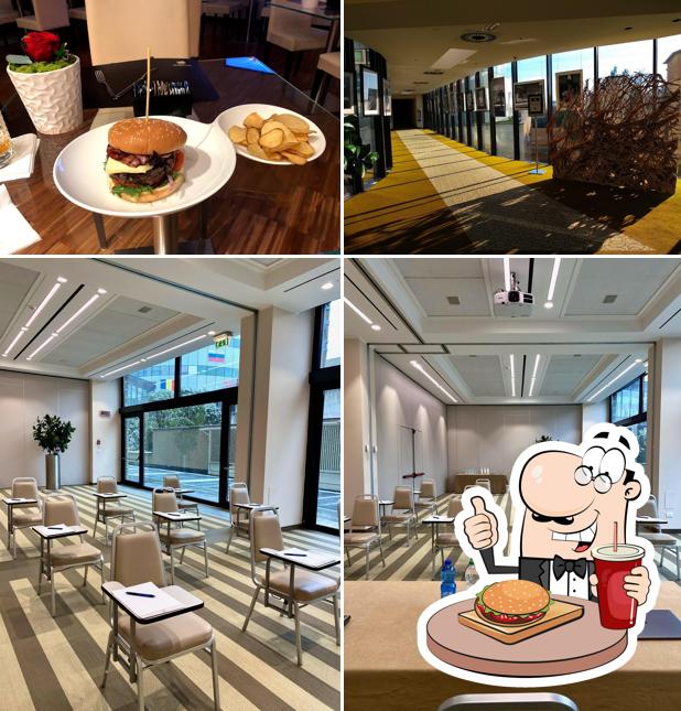 Prova un hamburger a Devero Hotel