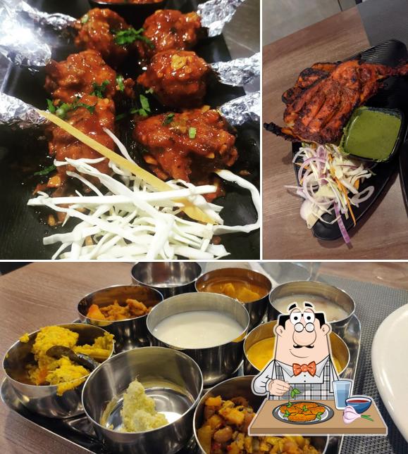 Chicken wings at Malabar Village Restaurant ( മലബാർ വില്ലേജ് റെസ്റ്റോറന്റ് )