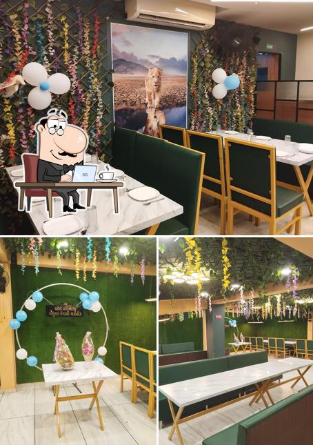 The interior of Patel Pavbhaji &Gokulam Punjabi Chinese