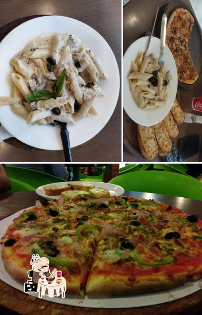 Food at Stone Oven La Pizza