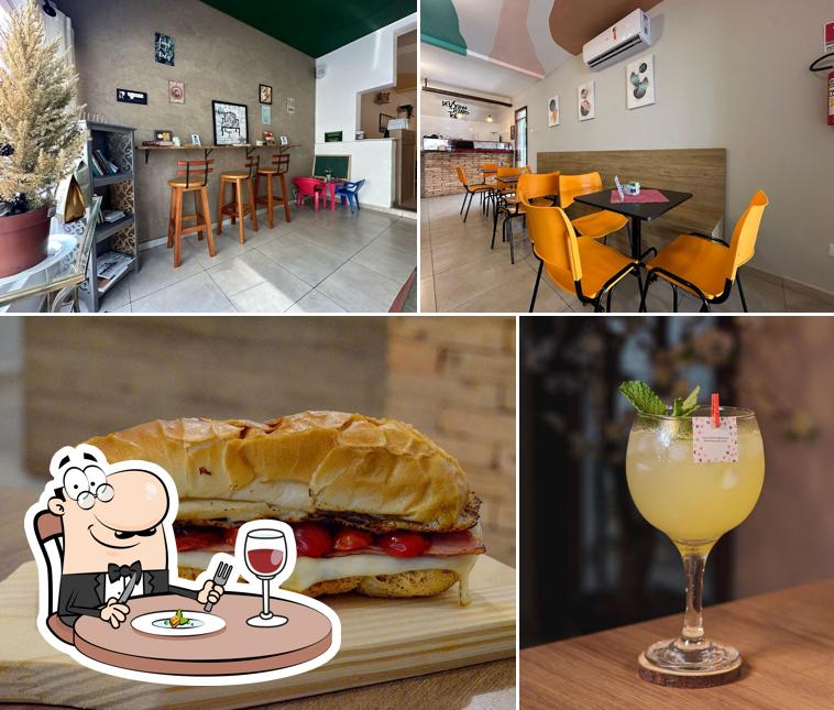 A imagem do Cafeteria Sou Café’s comida e interior