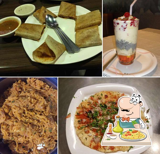 Meals at Aura Always Veg