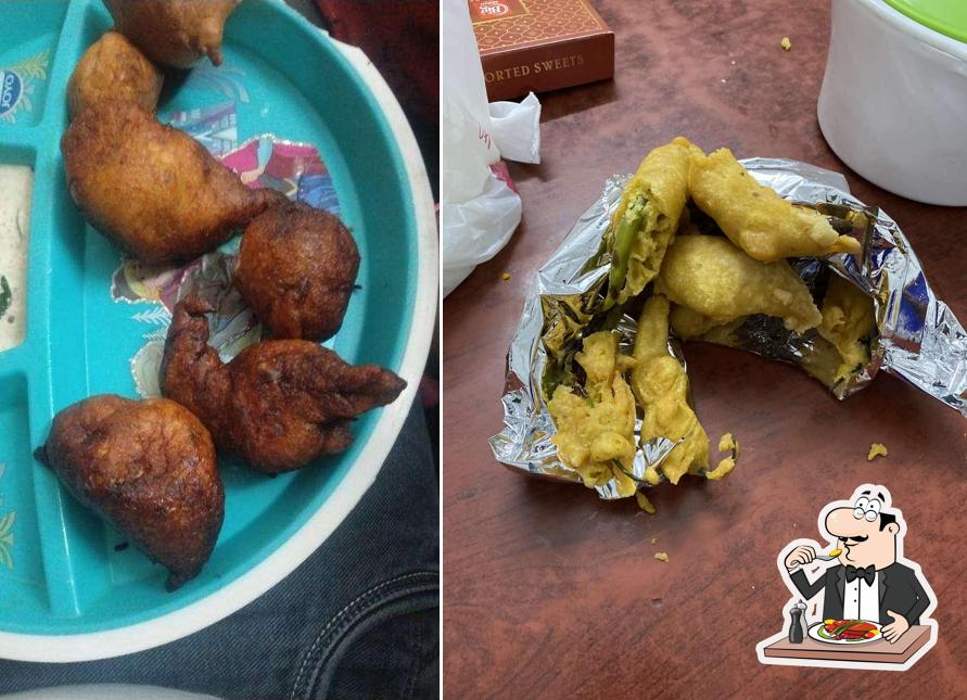Food at Kamat Food Republic