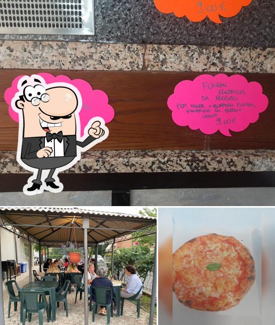 Pizzeria 24/D si caratterizza per la interni e cibo
