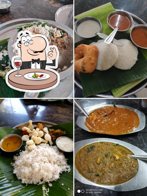 Food at Hotel Vyshali Family Restaurant