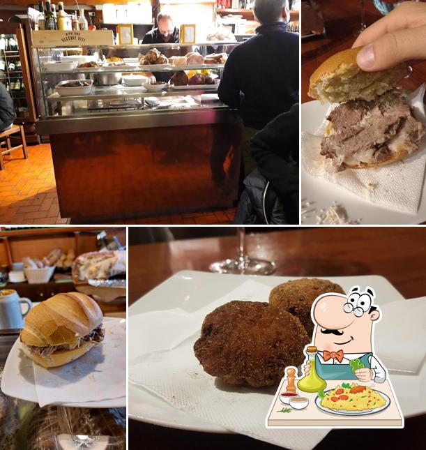 Cibo al Buffet L'Approdo