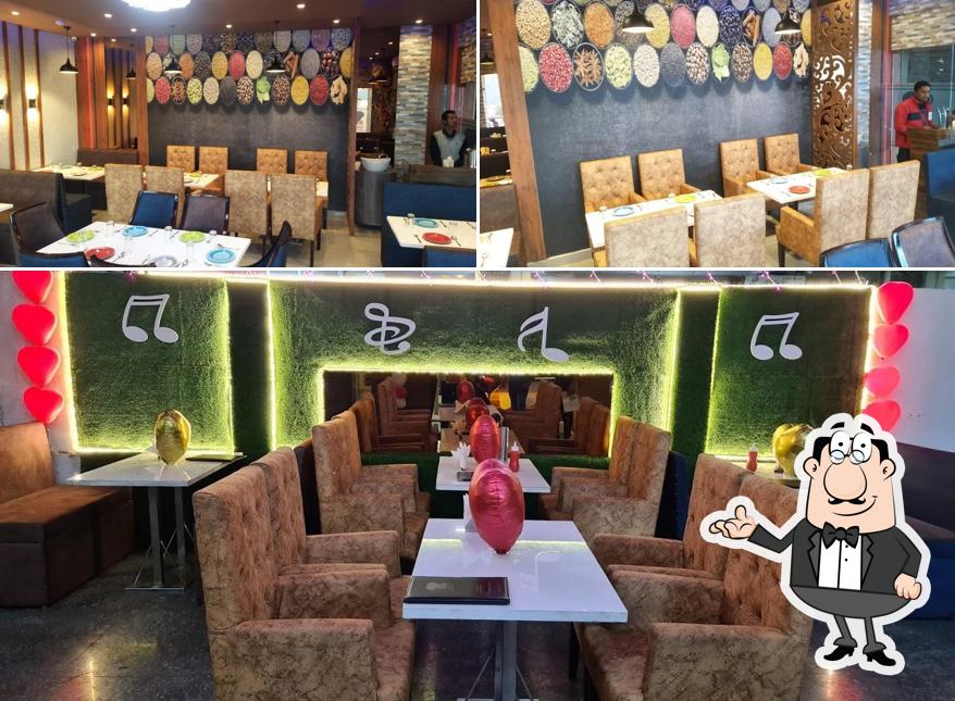 Check out how Wow kitchen looks inside