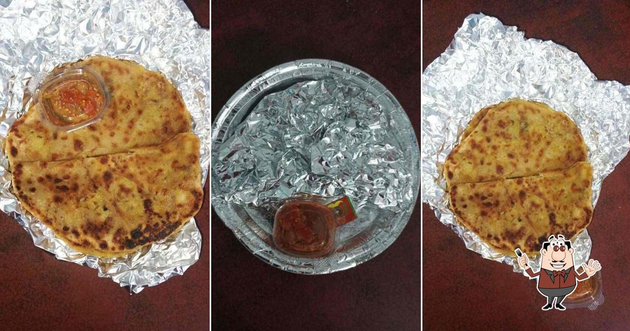 Meals at Parantha junction tifin service