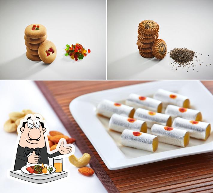 Kanti Bakes & Flakes R T Nagar is distinguished by food and interior