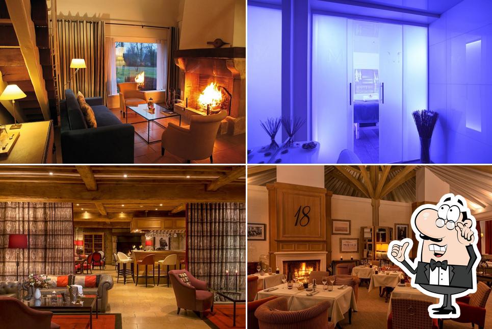 LES MANOIRS DE TOURGÉVILLE Hôtel Piscine & SPA