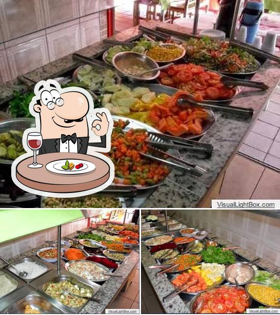 Comida em Restaurante O Kilão