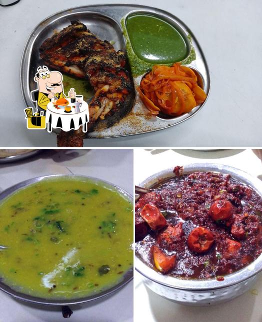 Food at CAFE Samundar Hotel