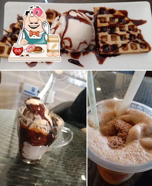 Hangout - The Cafe provides a selection of desserts
