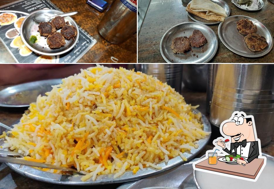 Food at Tunday Kababi Alambagh