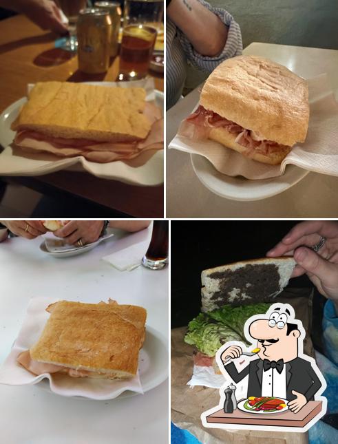 Panino con maiale stirato al Panineria Birreria Oberon