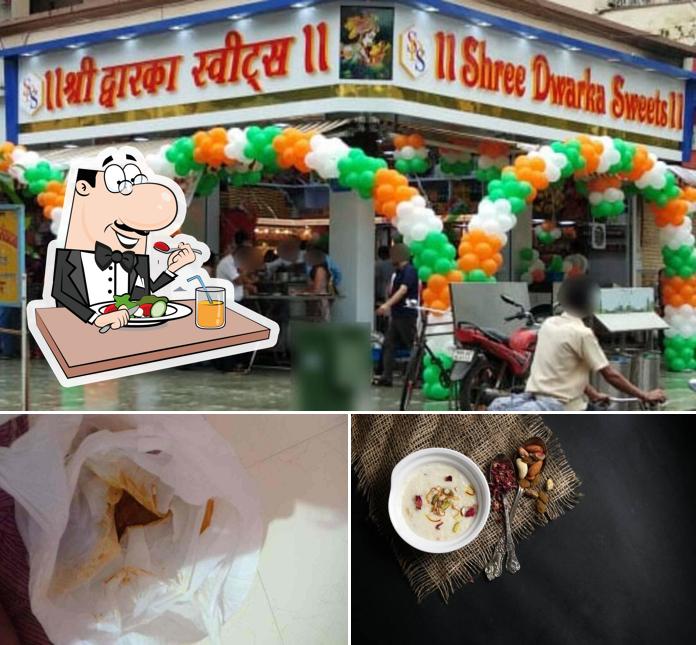 Food at Shree Dwarka Sweets