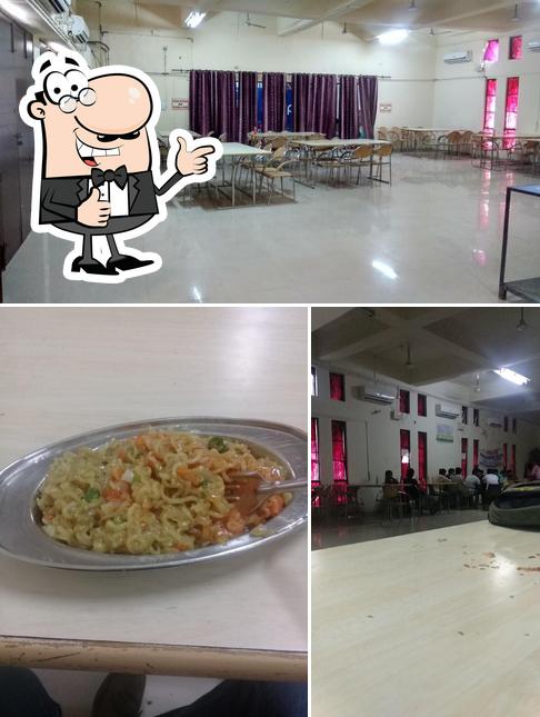 Here's a photo of Campus Cafeteria, HBTU