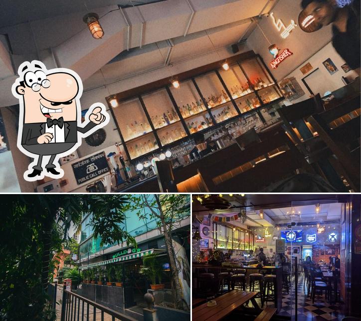 Check out how Bulldog’s Café & Bar looks outside