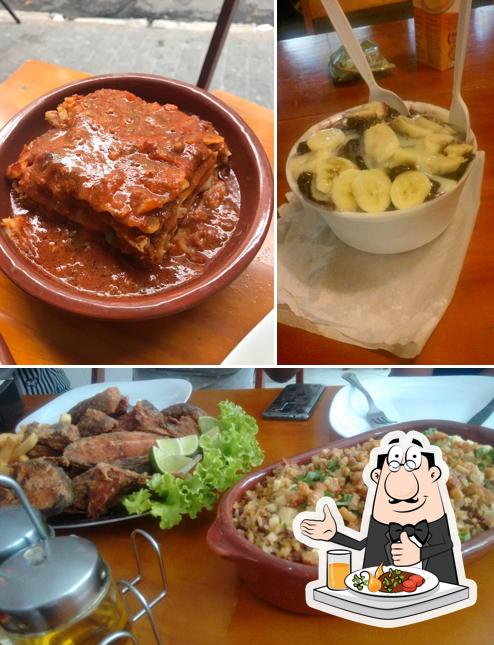 Platos en Bar do Marcão