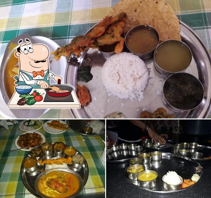 Chicken curry at Pelican Dhaba Cum Restaurant