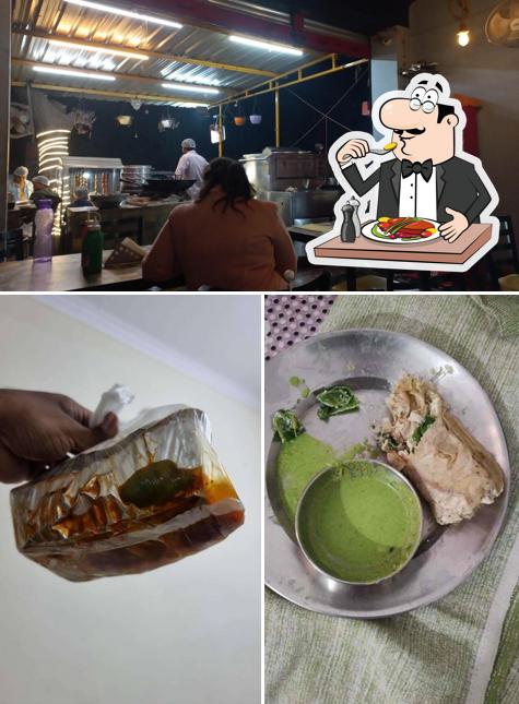 The photo of food and interior at Pizza Station