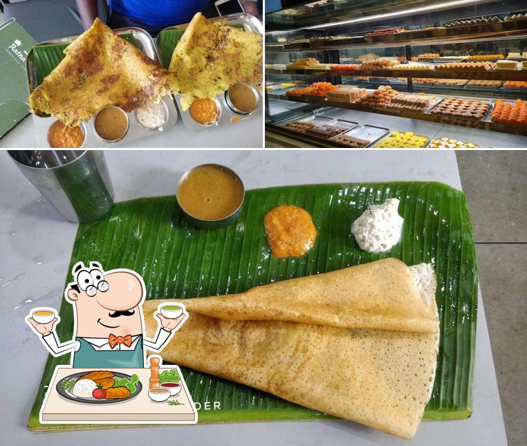 Food at Ratna Cafe