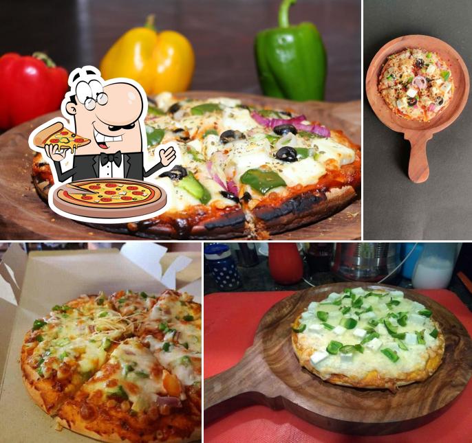 Order pizza at Glory Days Cafe