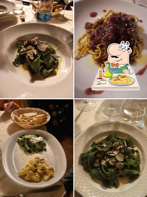 Cibo al Osteria Del Teatro
