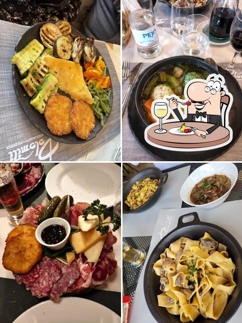 Platti al Ristorante Pizzeria Dolomiti