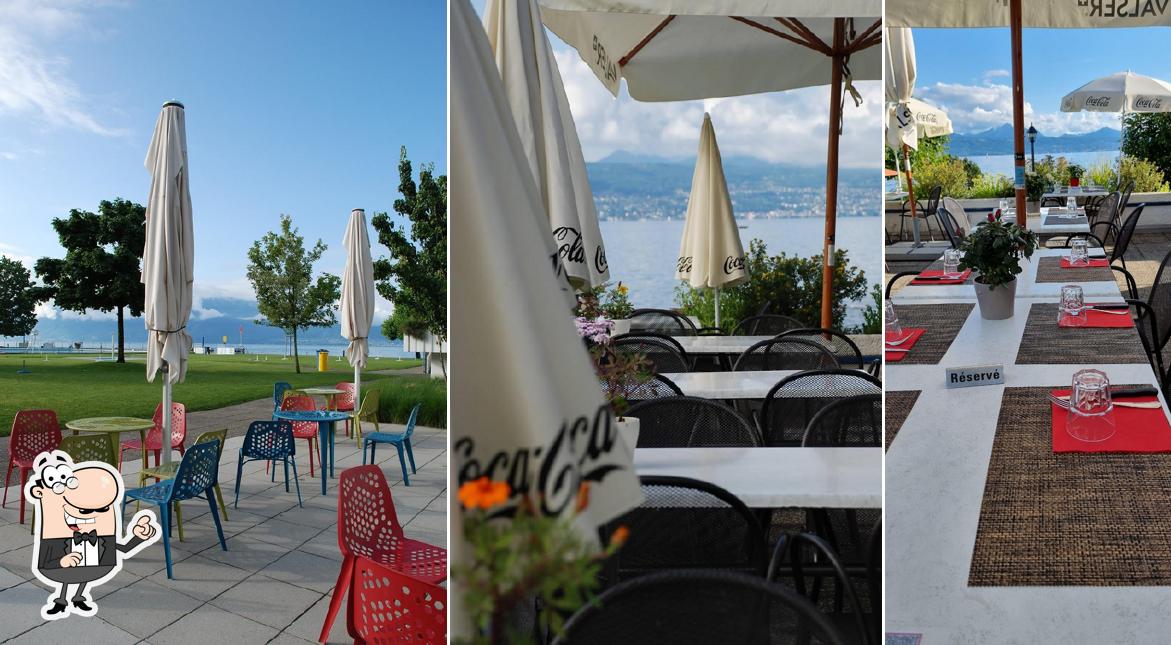 Gli interni di Restaurant Piscine De Pully