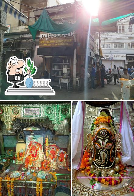 You can get some fresh air at the outside area of Shambhu Mishthan Bhandar