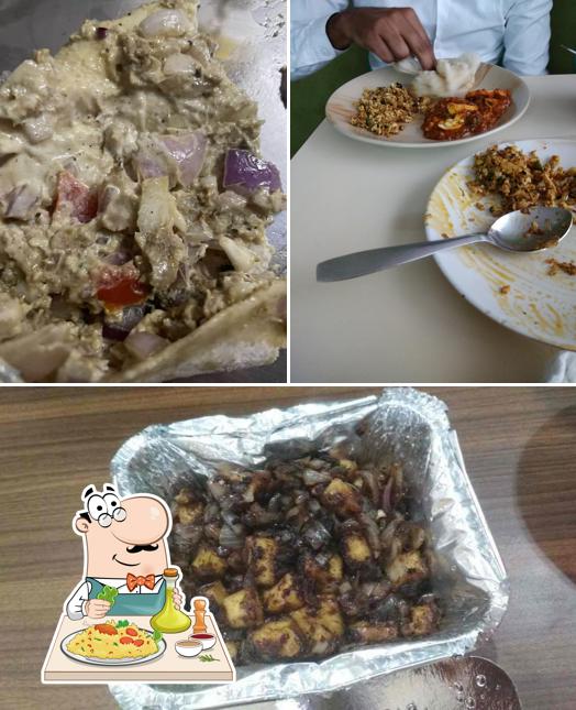 Meals at Hotel Chicken Hut