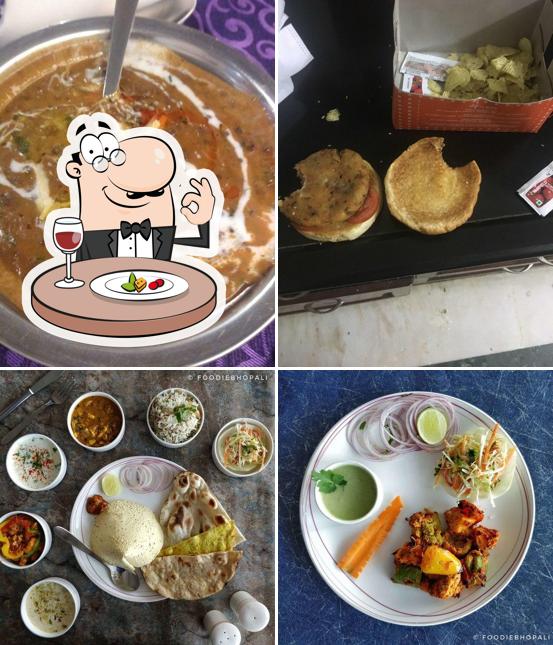 Food at Jharokha - Hotel Amer Palace