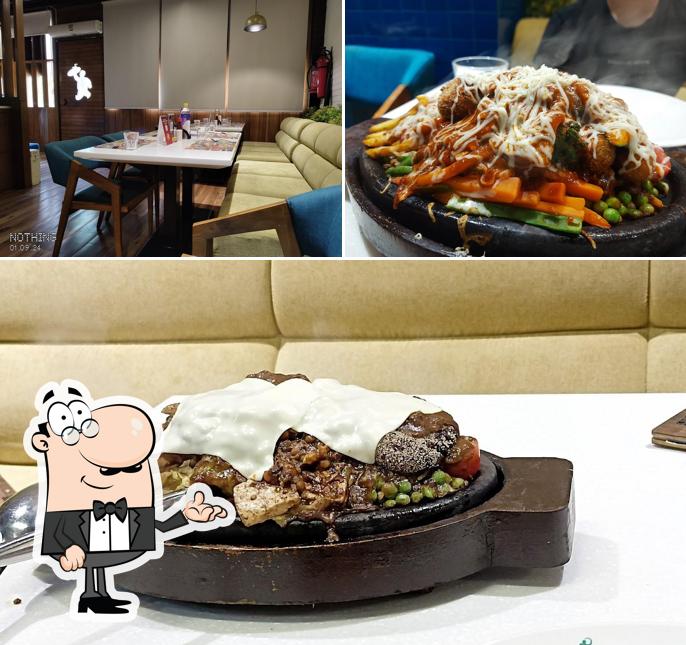 Take a seat at one of the tables at Yanki Sizzlerr