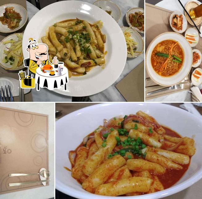 Food at Aim Cafe, Korean Cultural Centre