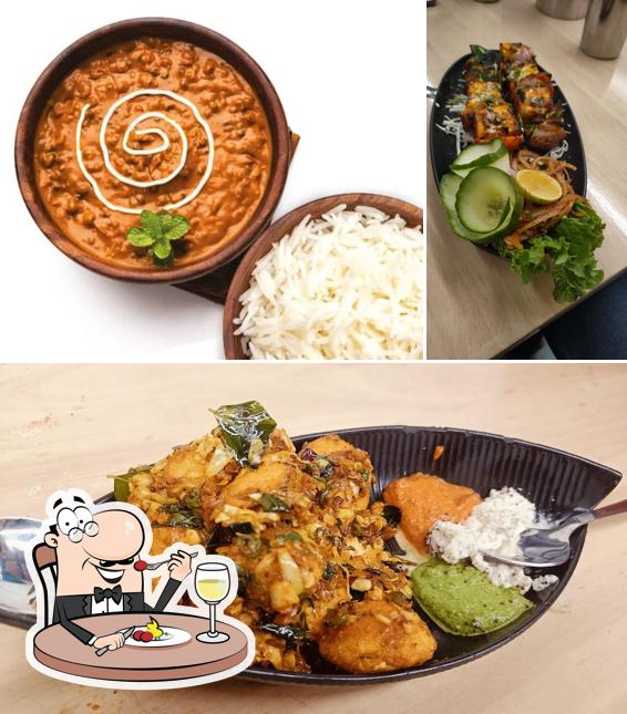 Food at 1975 The Dhaba