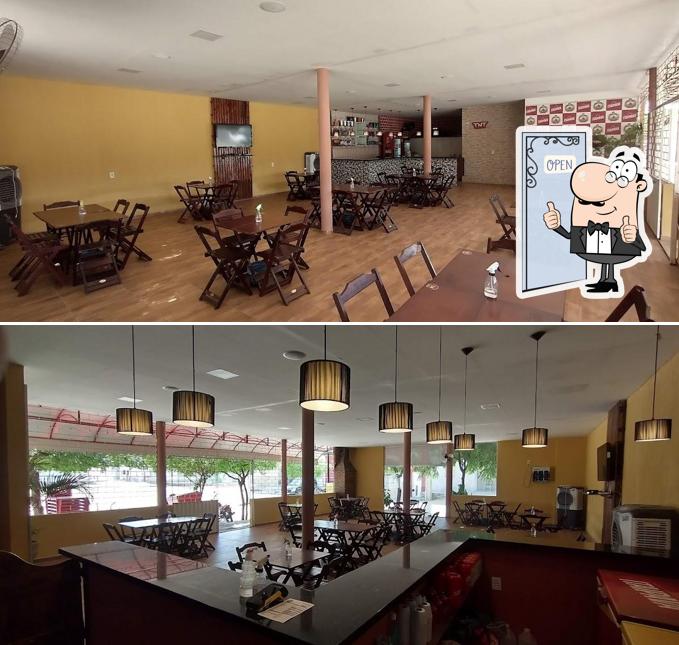Look at this image of Bar da Lúcia