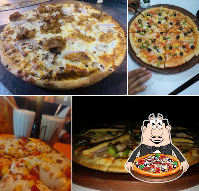 Live Pizza Planet Cafe