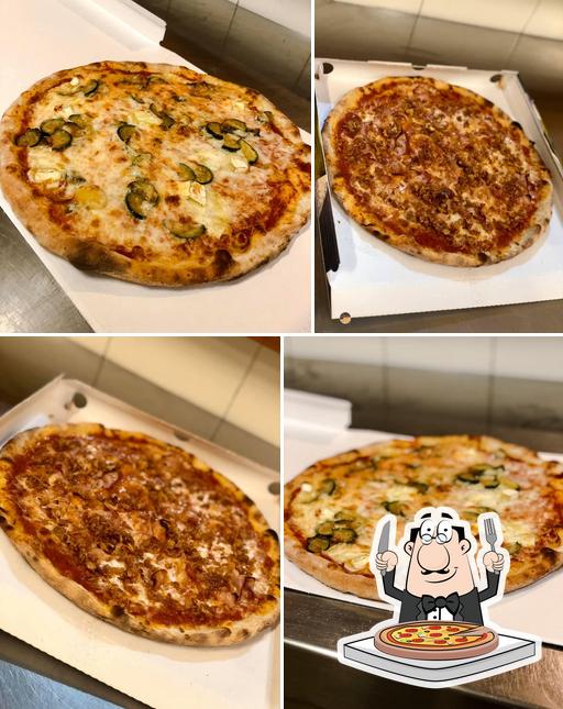 Ordina una pizza a Pizza d'Asporto Ca' Nostra