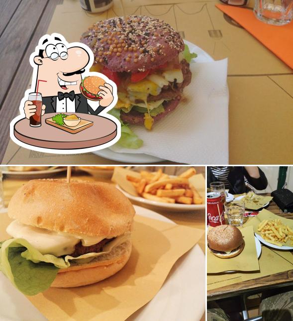 Gustati uno dei tipi di hamburger serviti a Ste alla Griglia