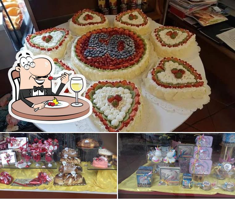 Platti al Bar Pasticceria Vecchia Milano