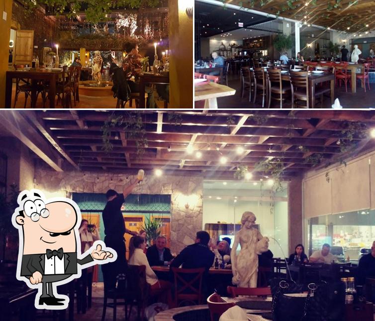 Veja imagens do interior do Dom Piero Churrasco, Galeto e Massas