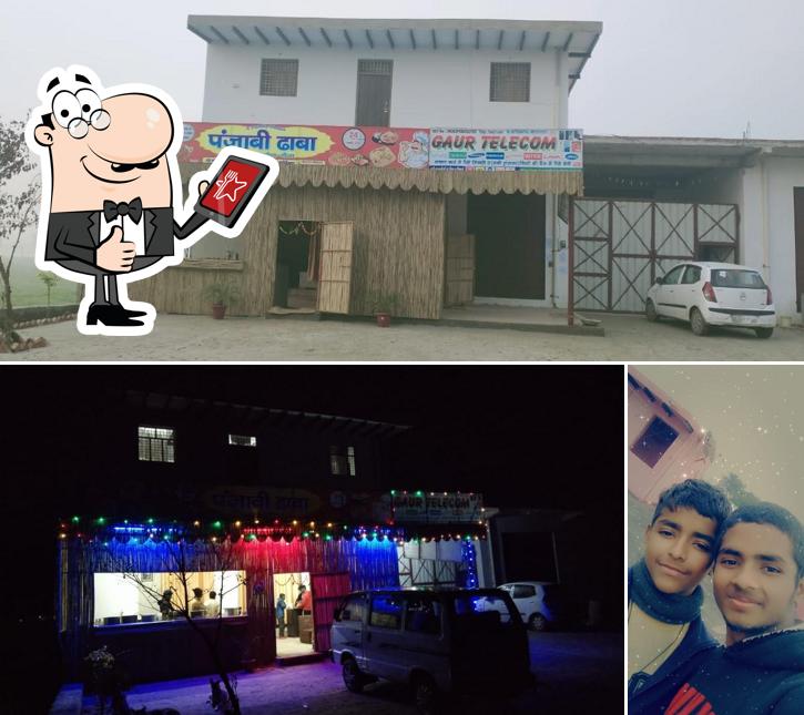 See this pic of Punjabi dhaba