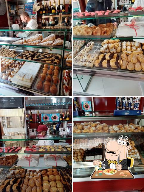 Platti al Pasticceria Gelateria Castelverde
