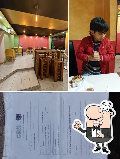 Siediti a un tavolo di Shamir