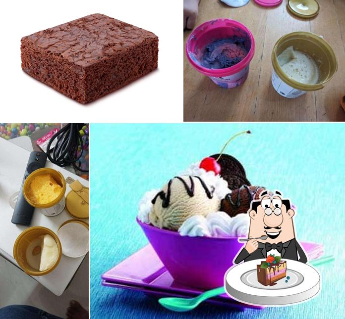 Chocolate cake at Baskin Robbins - Ice Cream Desserts