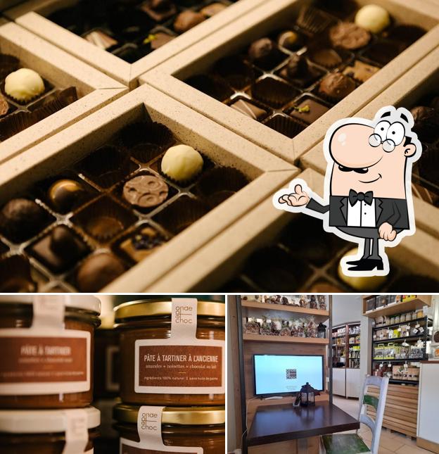 Siediti a un tavolo di Chocolaterie ONDEdeCHOC Echallens