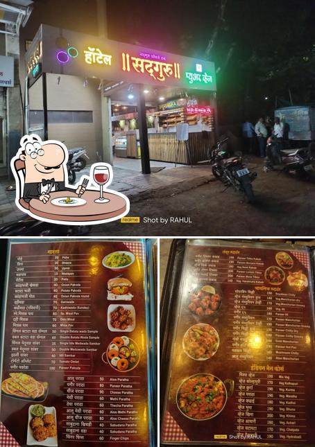 The restaurant's food and exterior